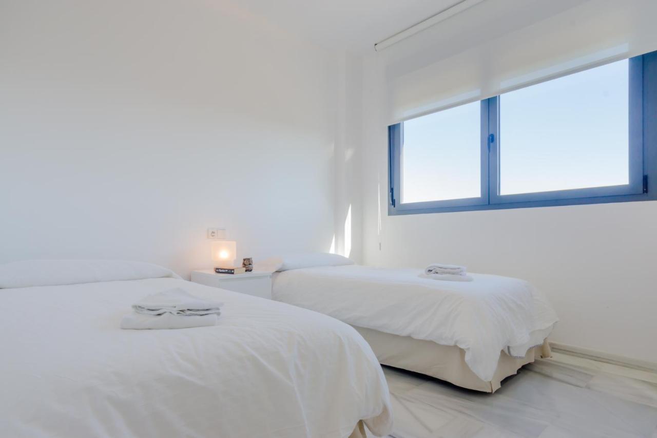 Apartamentos Bahia Blanca El Puerto de Santa Maria Ngoại thất bức ảnh